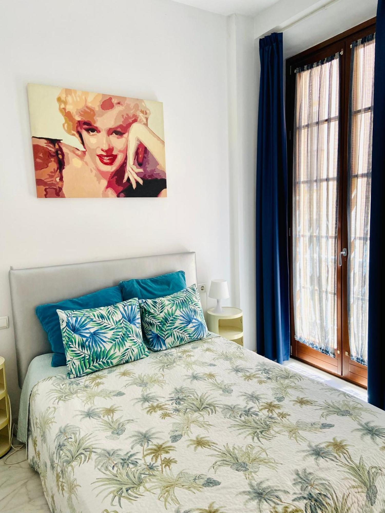 Apartamento En El Centro De Малага Экстерьер фото