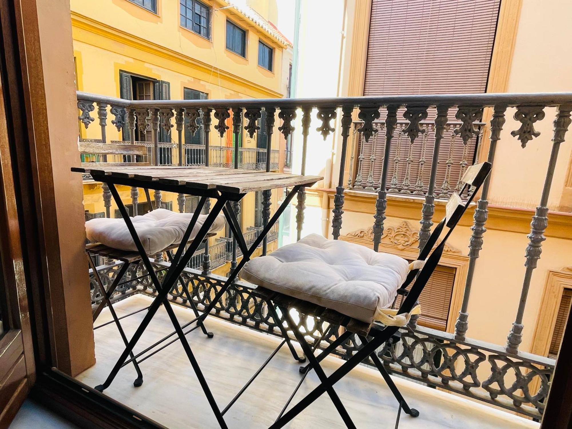Apartamento En El Centro De Малага Экстерьер фото